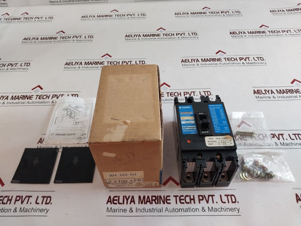 Terasaki Xh125Nj 3-plose Circuit Breaker 100A