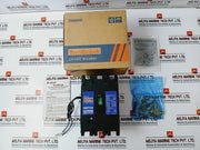 Terasaki Xh225Ns, 3 Pole Molded Case Circuit Breaker 200A 690Vac 50~60Hz