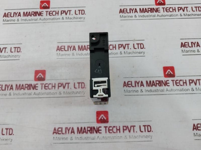 Tesch E58.2 Time Delay Relay 230Vac/24Vuc 50/60Hz 250Vac/5A Ac15 Dc13