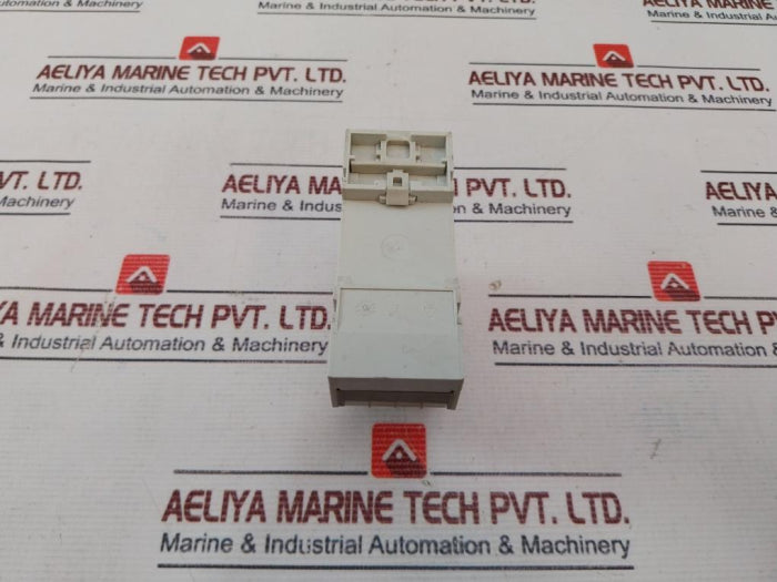 Theben Tr 610 Top2 Digital Time Switch 230-240V 50-60Hz 