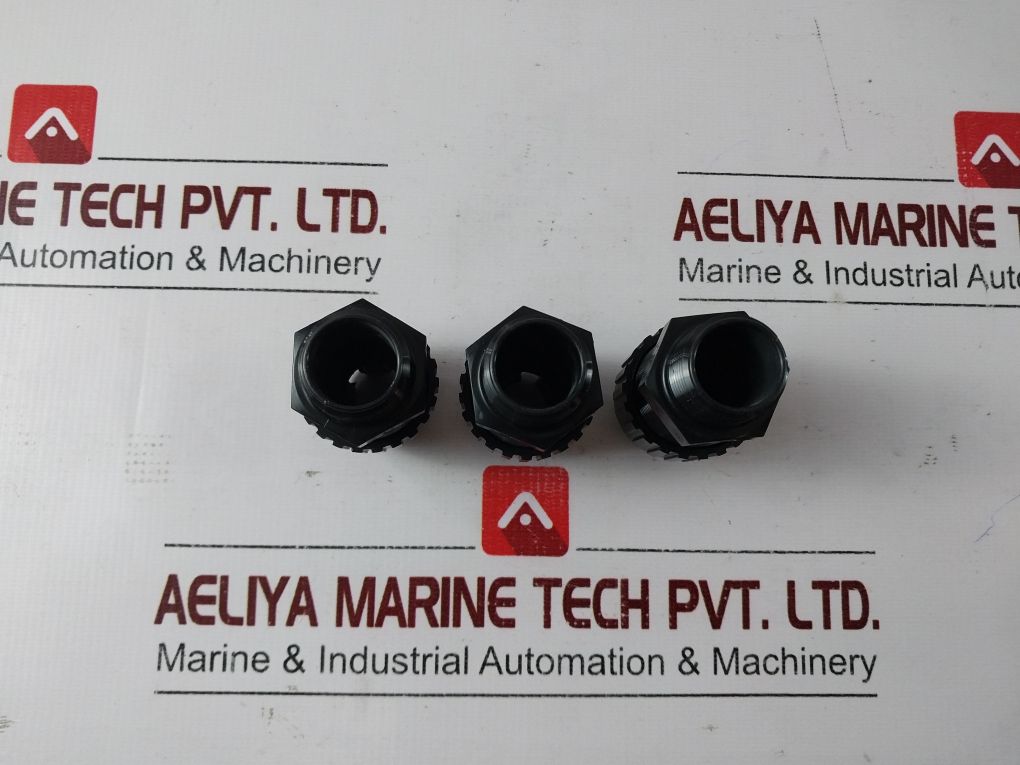 Lot Of 8X Thomas & Betts 2674 3/4" Flexible Cord & Portable Cable Connector