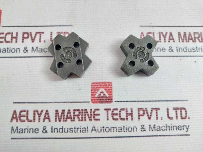 Thomas & Betts Tbm8S Crimping Tool Kit (Incomplete)