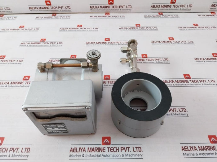 Tokyo Ryuki Kogyo Odm 300-st Differential Pressure Flow Meter Set Fm-30157-4
