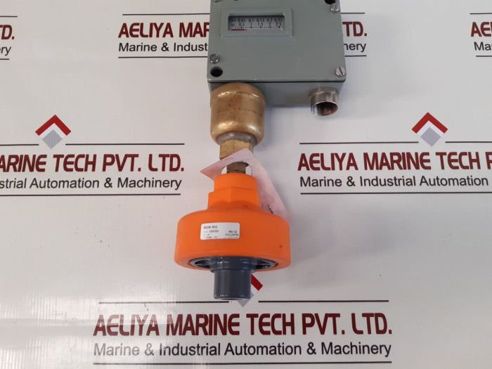 Trafag 900.2675.901 Pressure Switch 0.02…0.25 Mpa