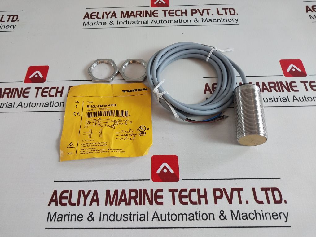 Turck Bi10U-em30-ap6X Inductive Sensor Kit