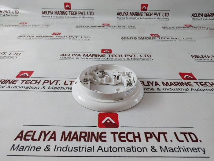 Lot Of 3x Tyco 5bi 5" Isolator Base 517.050.018