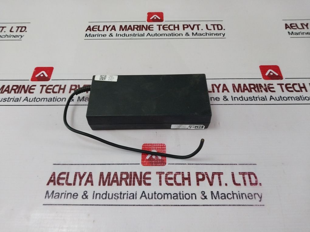 Umec Up0851A-54Pb Ac/Dc Adapter 100-240V~ 50/60Hz