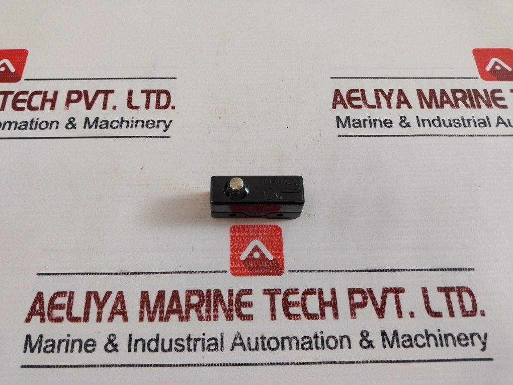Unimax 2Hbd-1 Button Actuator Momentary Switch