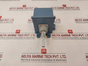 United Electric B402-120 Temperature Switch