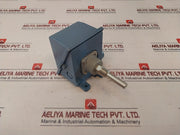 United Electric B402-120 Temperature Switch