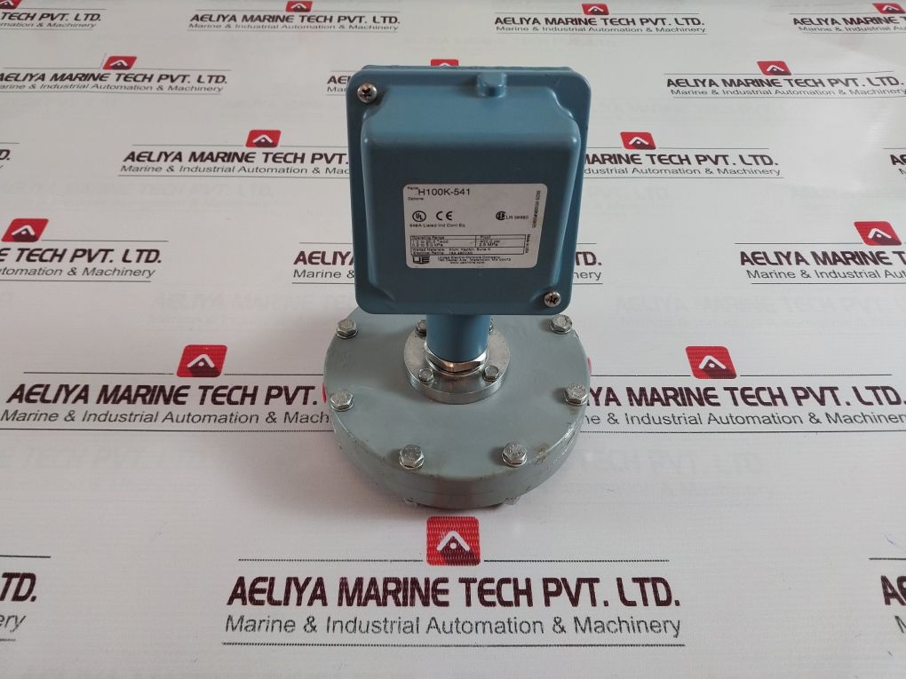 United Electric Controls H100K-541 Differential Pressure Switch 15A 480V Ac