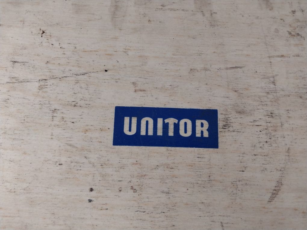 Unitor Sign Unitor Lli-12 Ultrasonic Liquid Level Indicator Set – Aeliya Marine