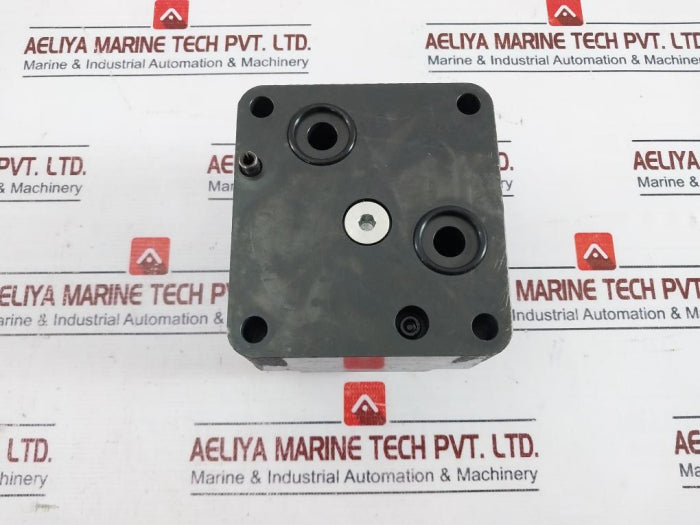 Vickers 420607 Flow Control Valve Fcg 02 1500 50 