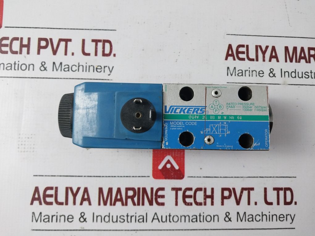 Vickers Dg4V 3S 0B M U H5 60 Directional Control Solenoid Valve