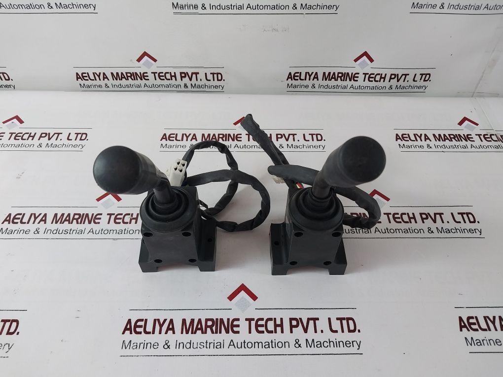 Voltas 32301130 Joystick
