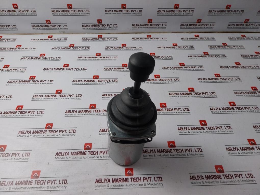W. Gessmann D-74211 Joystick