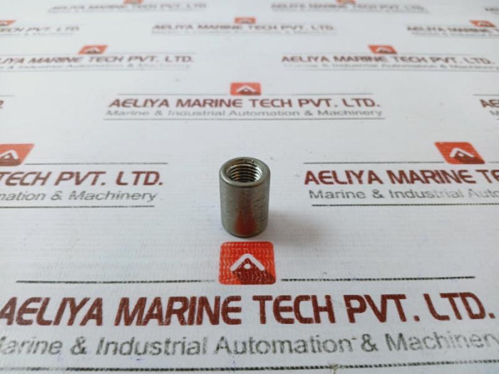 W&O 1/4 Bsp Straight Female Coupling, 695710