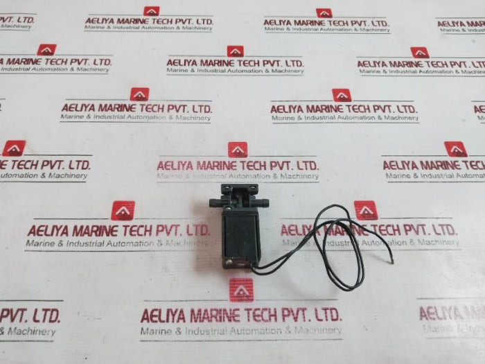 Walbro Sva-12 Solenoid Valve Dc 24V 