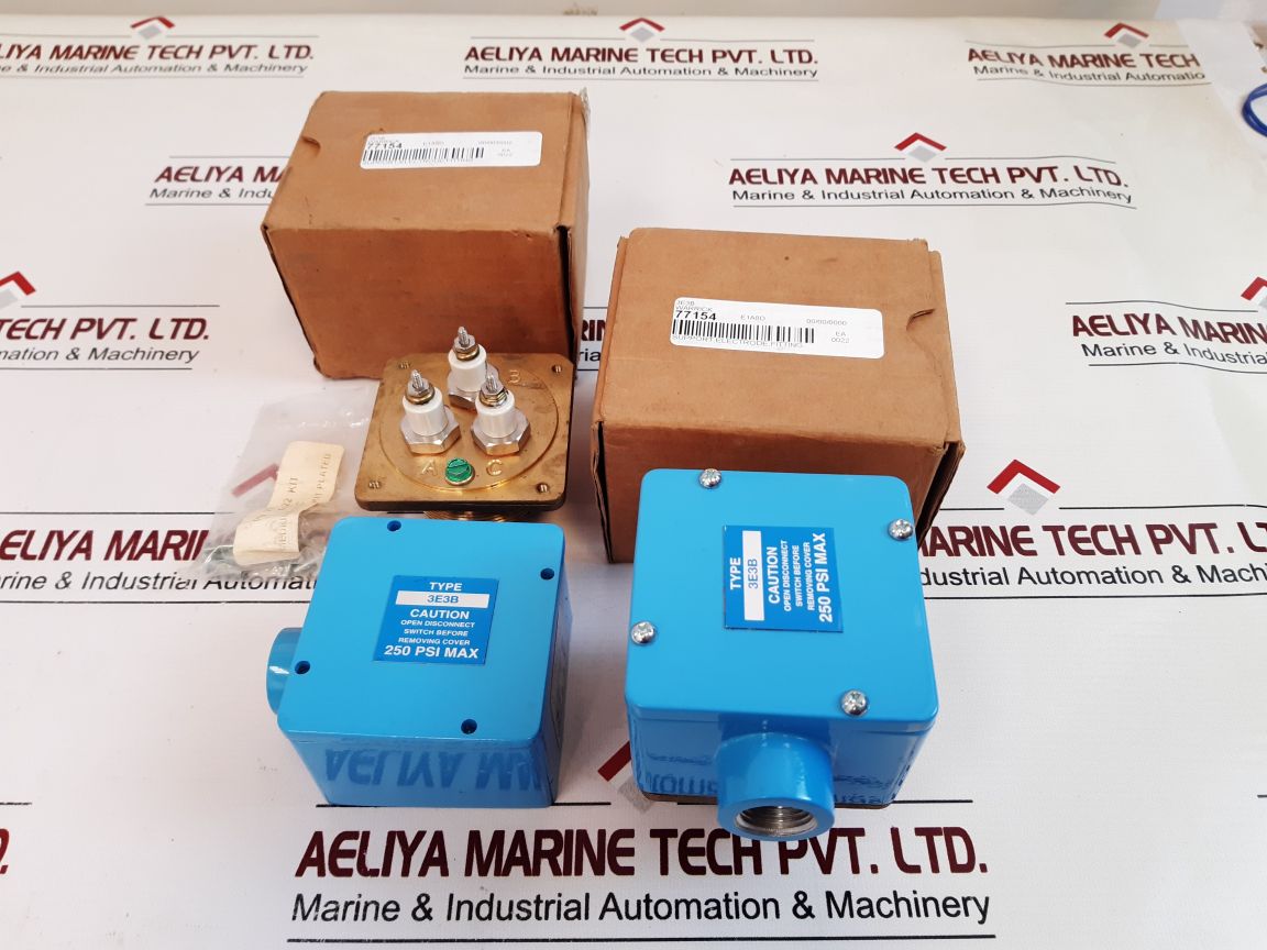 Warrick Controls 3E3B Fitting 250 Psi Max