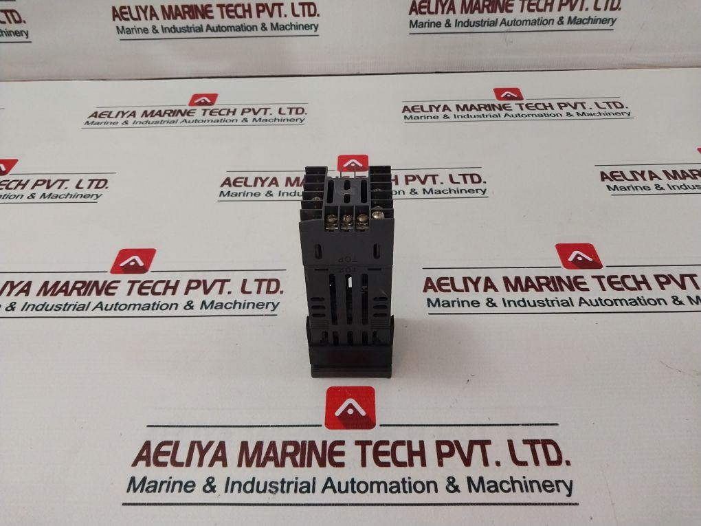 West Instruments N6101 Z2100 M1P1 Temperature/Process Control 90-264 Vac