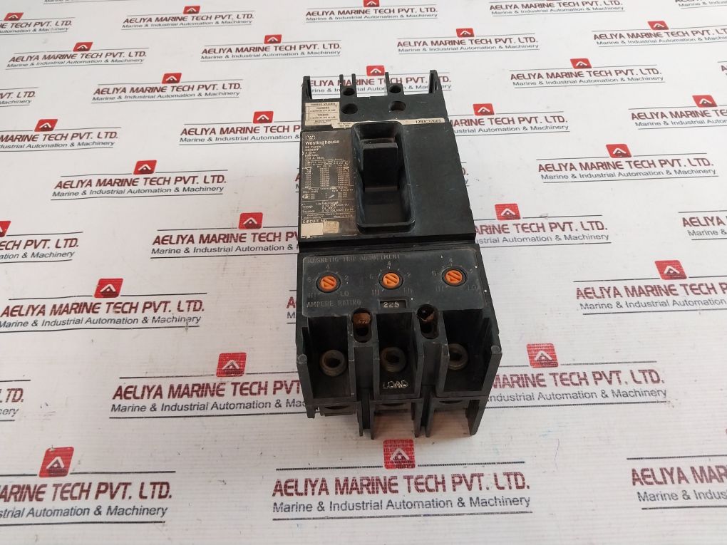 Westinghouse Kb3250F 3 Pole Circuit Breaker Frame 600 Vac