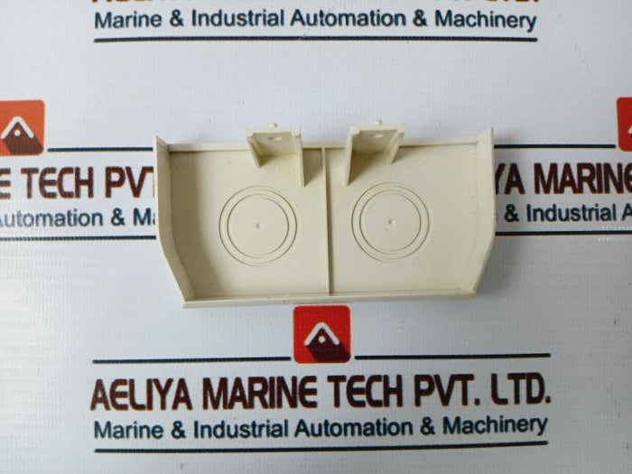 Lot Of 10X Wiremold 40N2F20Wh Non-metallic End Fitting 40N White