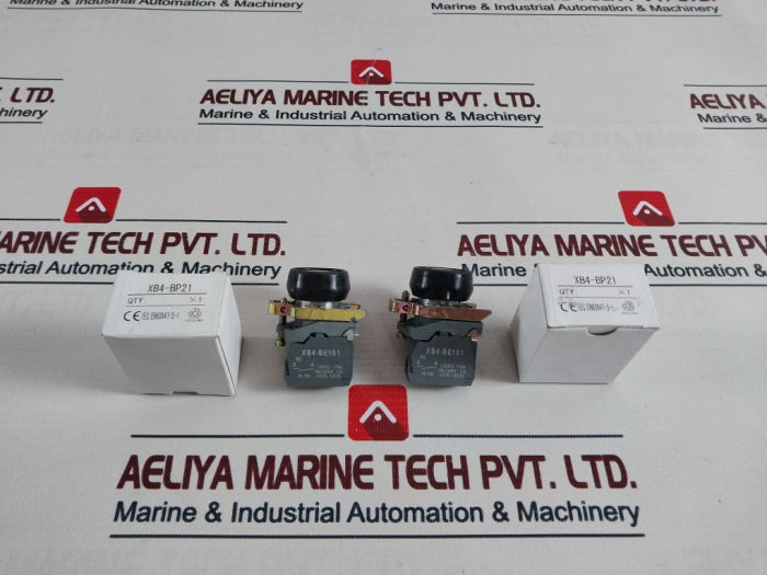 Lot Of 12X Xb4-be101 Xb4-bp21 Push Button 240V 3A