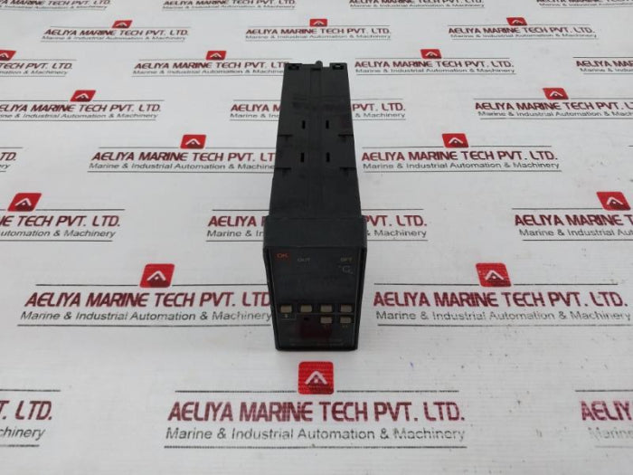 Yamatake-honeywell Cosmopak Se90 Controller Se90Bcp0100 200/220V 50-60Hz