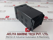 Yamatake-honeywell Sdc200 Digital Temperature Controller Sdc2005Gc01A00001