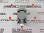 Yamatake 1Lx5001 Explosion Proof Raintight Switch 5A-250Vac