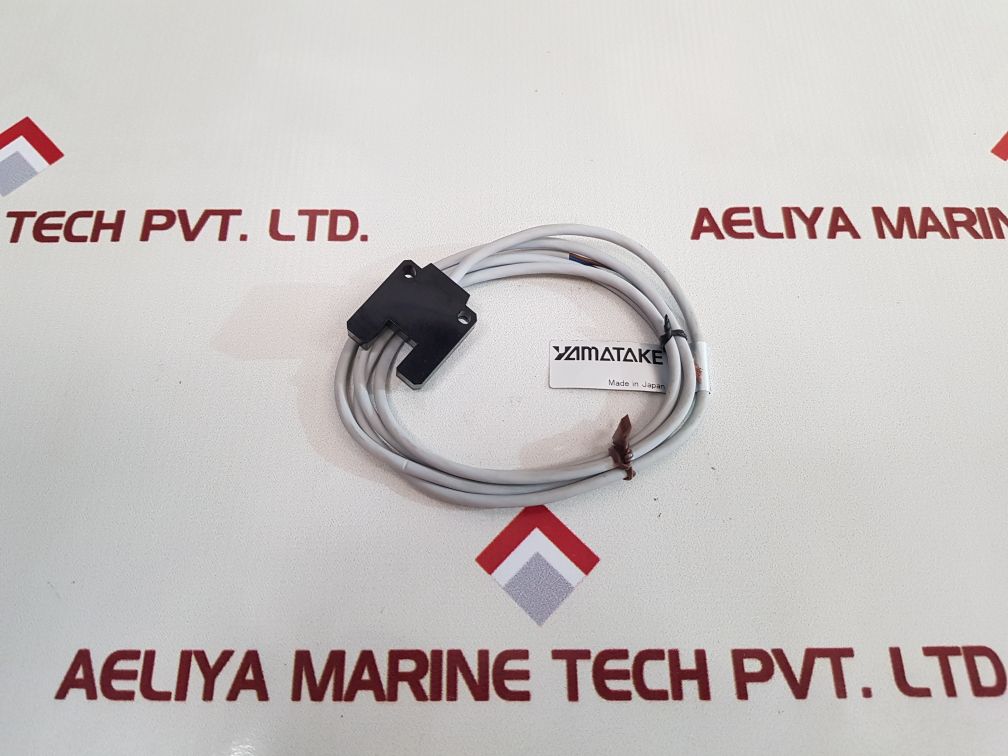 Yamatake Fe5V-tb6 Photoelectric Sensor