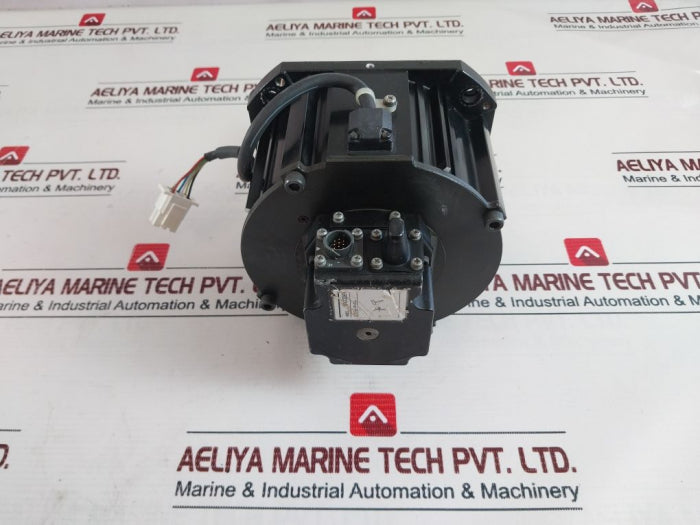 Yaskawa Electric Sgmrs-06A2B-yr21 Ac Servo Motor (Used)