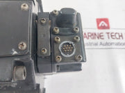 Yaskawa Electric Sgmrs-13A2A-yr11 Ac Servo Motor 1300 W 1500 R/Min