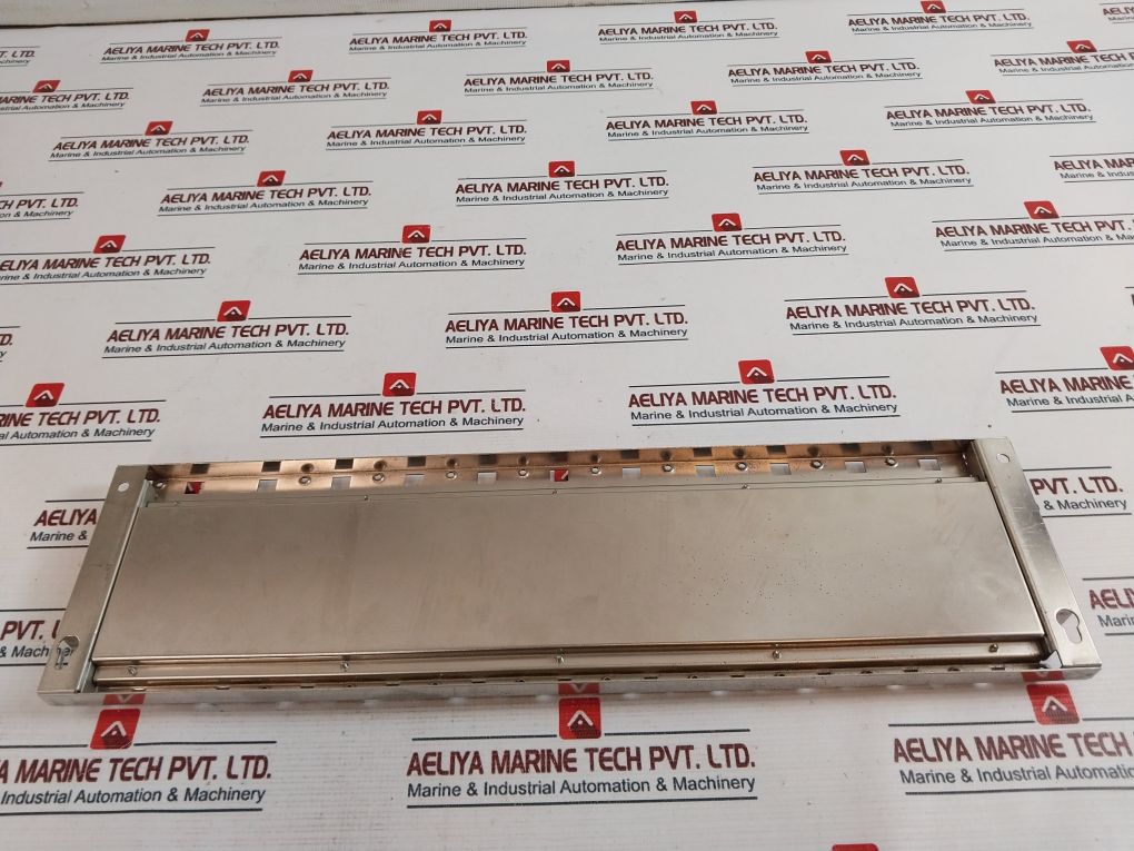 Yaskawa Jepmc-mb200 9 Slot Mount Base