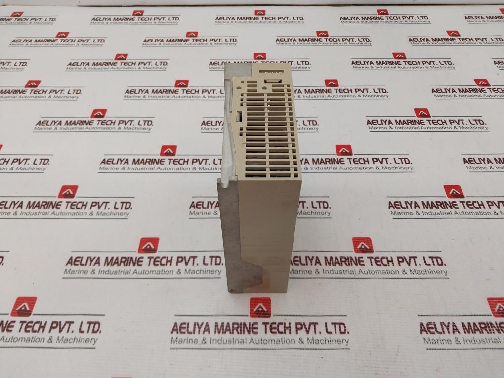 Yaskawa Sgdh-02Ae-oy Servo Driver Ver 38A46 3.4A 200-230V