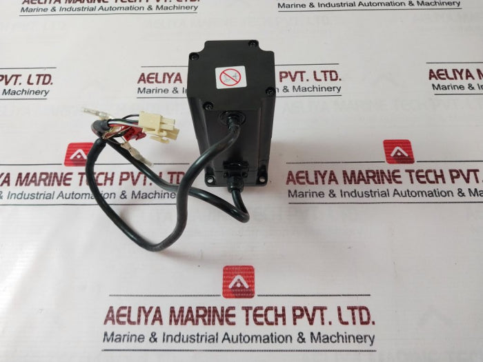 Yaskawa Sgmp-01Awyr12 Servo Motor