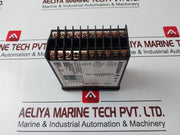 Yokogawa Um330 Digital Temperature Indicator Style: S4 T1B605365 224