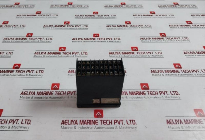 Yokogawa Ut320-30 S4 Digital Indicating Controller 100-240Vac