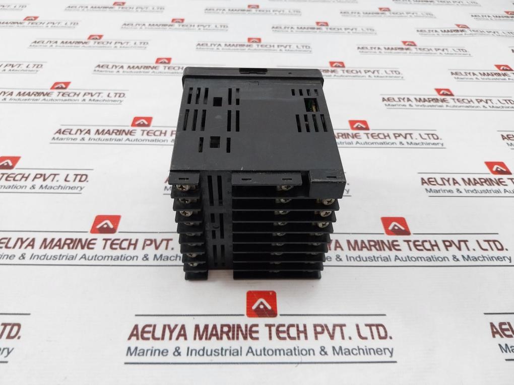 Yokogawa/Johnson Jut Temperature Controller 90-250Vac 50/60Hz – Aeliya ...