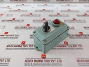 Yongsung Electric Yspl3-24A Rotary (Cam) Switch With Chamber Lamp 24V 10A 250Vac