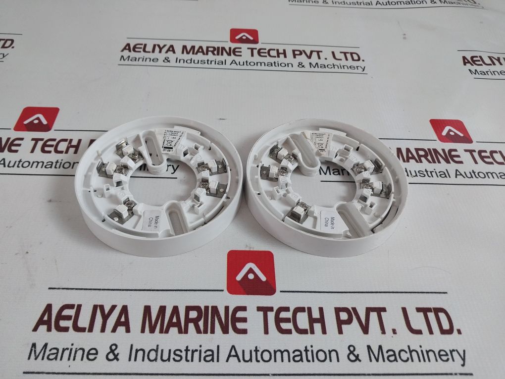 Lot Of 6X Ziton Zp7-sb1-p Detector Base