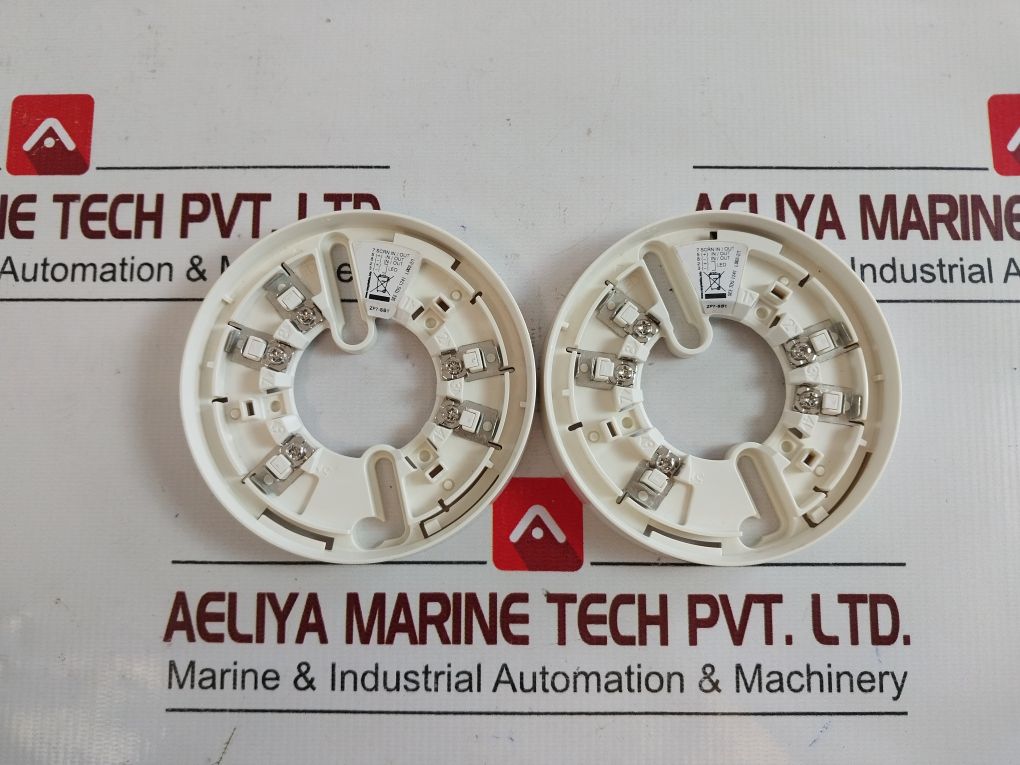 Lot Of 4X Ziton Zp7-sb1 Detector Base